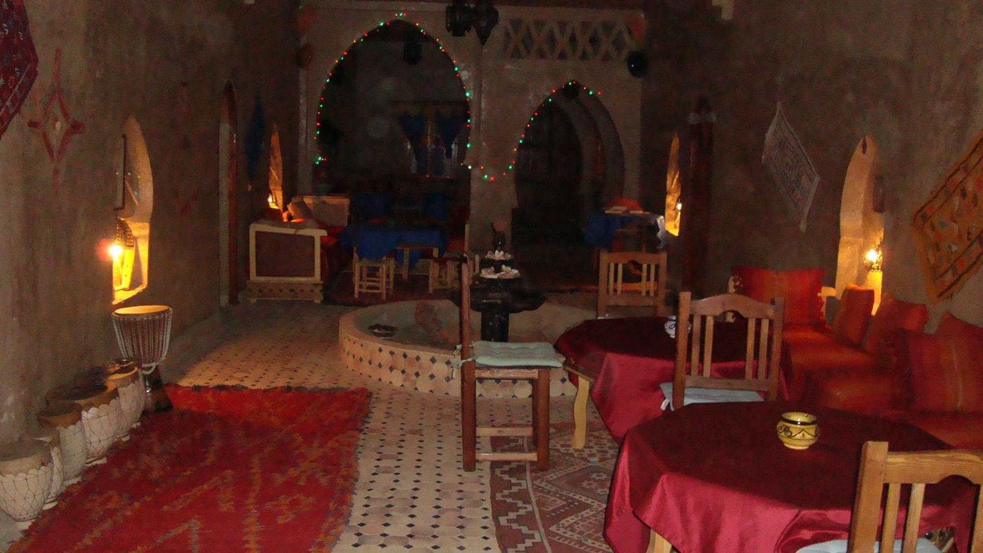Riad Aicha & Camel Trekking مرزوكة المظهر الخارجي الصورة